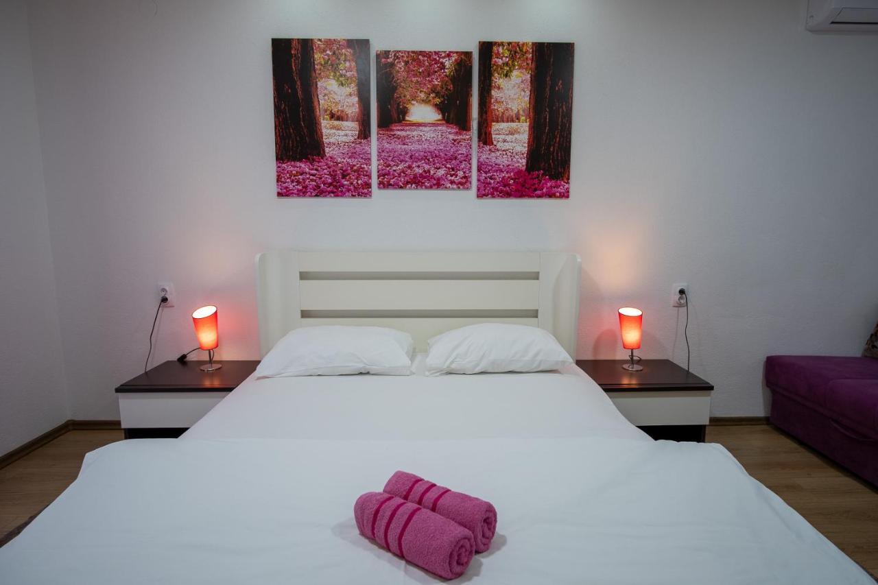Apartments Sweet Dreams トレビニエ エクステリア 写真